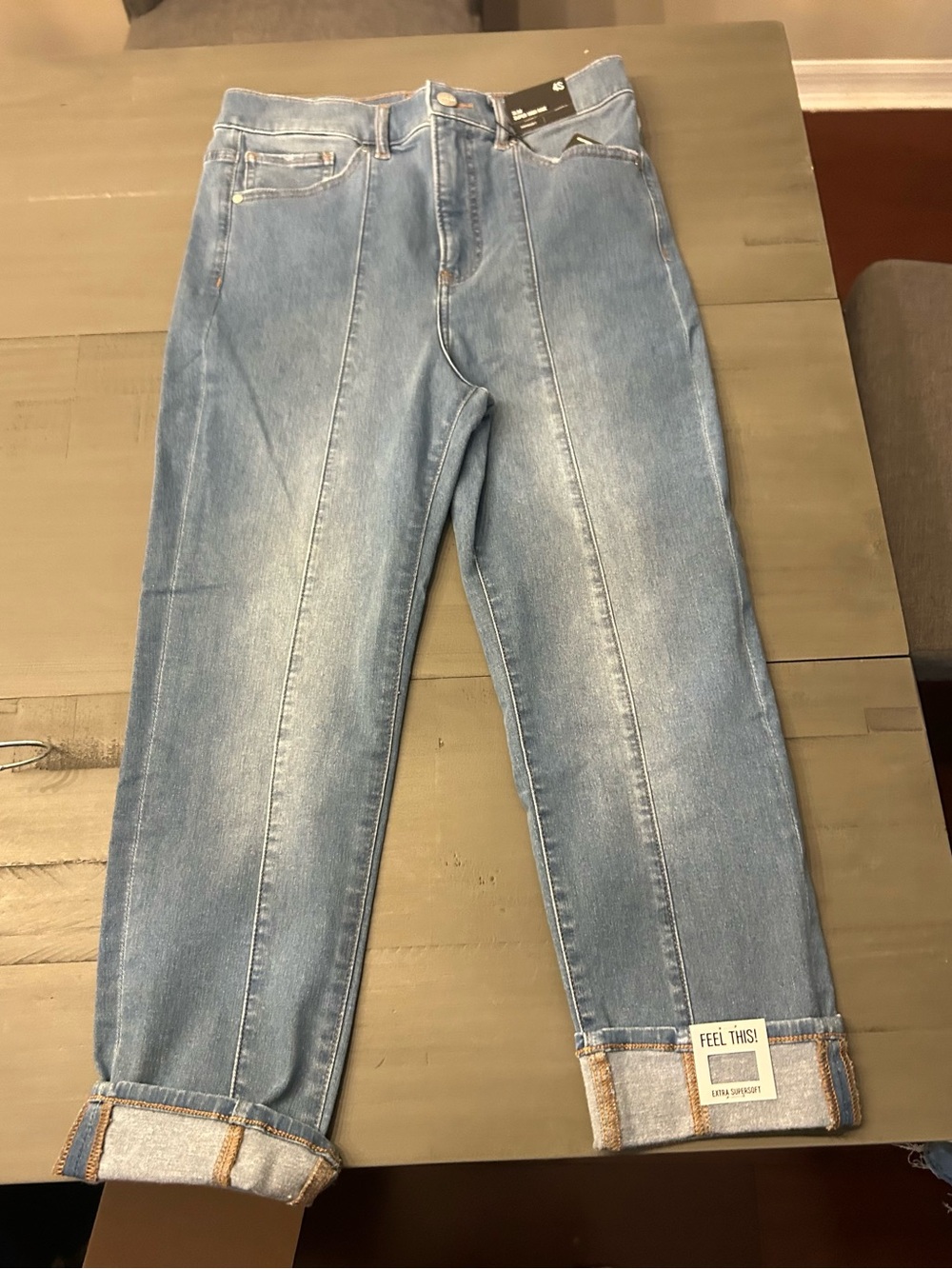 Express Light Blue Relaxed Women's Jeans